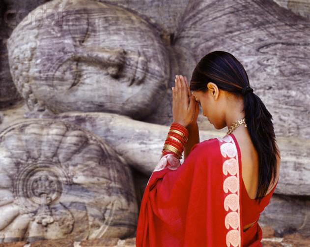 Ecco come la mente si calma ( YOGA SUTRA 1,33 ) Ecco come la mente si calma ( YOGA SUTRA 1,33 )