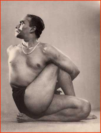 Hathayoga-Pradipika (il successo nello yoga) Hathayoga-Pradipika (il successo nello yoga)